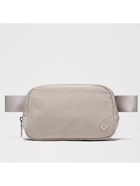 Lululemon crossbody belt bag 1L